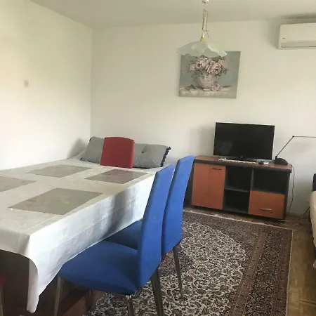 Radnicka Apartmán